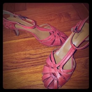 Mariana Vintage rose sandals with 1.5" heel
